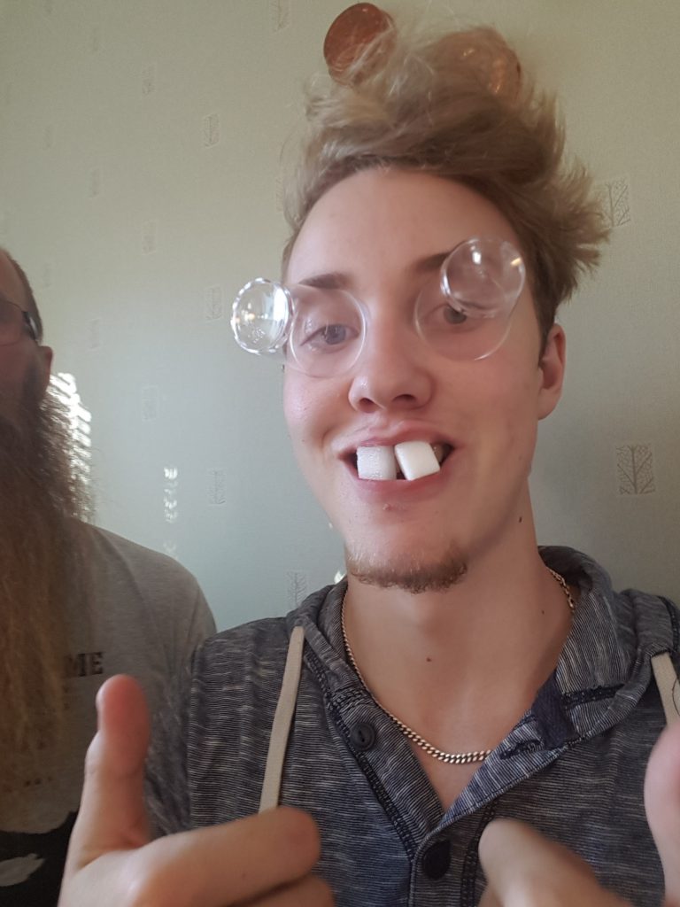 Glas-ögon och sockertänder