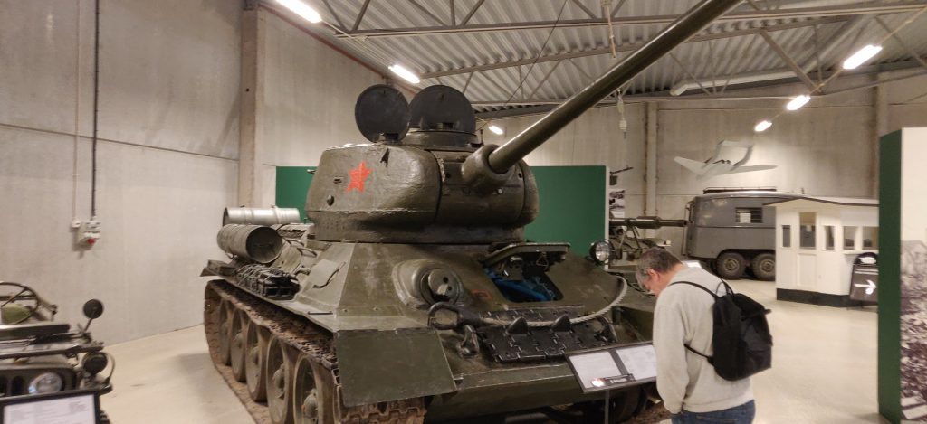 T-34-85