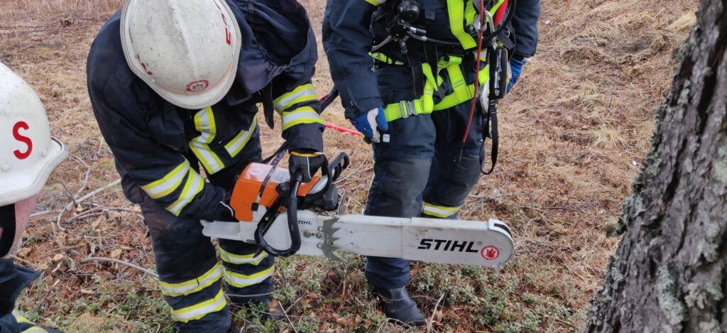 Motorsågsövning räddningstjänsten sorsele